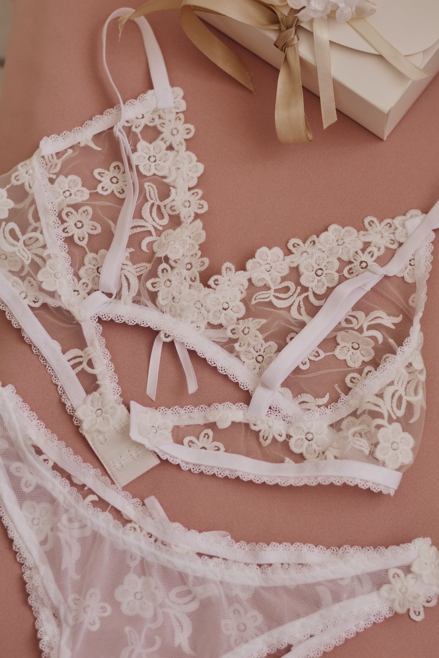 Conjunto Emily